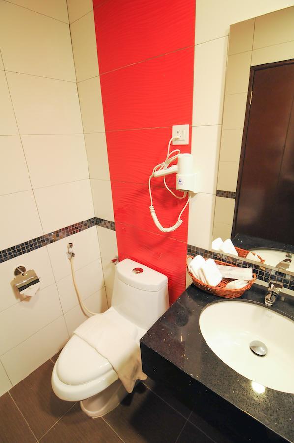 K Garden Hotel Parit Buntar Camera foto
